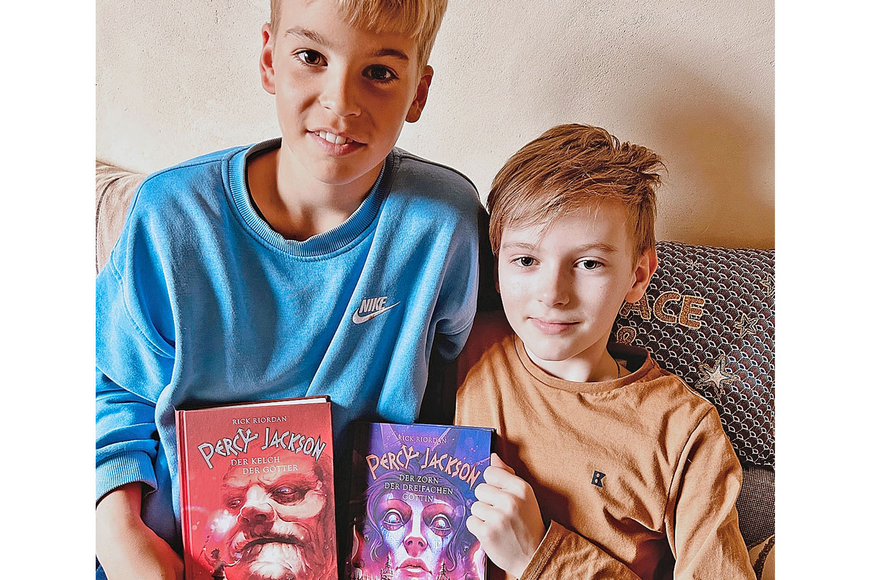 Jugendbücher: Monster, Kuchen, Axolotl