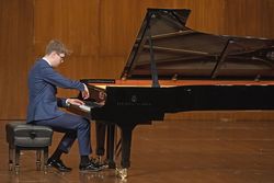 Klassik: Das Klavier ist sein Spielzeug