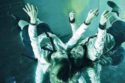 Konzert Theater Bern «Alice»: Rebellion im Wunderland