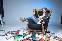 Annette König: Achtung, hier kommt die Buchbloggerin!