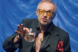 Josef Hader: Comeback des Kabarettvirtuosen