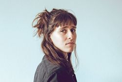 Janine Cathrein: Vorwärts wie das Fabeltier