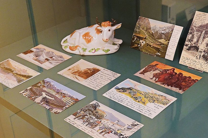 Ausstellung: Mit lieben Grüssen aus...