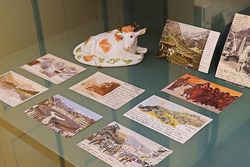 Ausstellung: Mit lieben Grüssen aus...