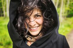 Nora Abdel-Maksoud: Hundstage