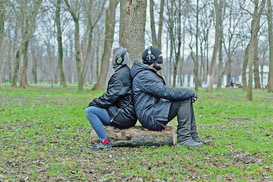 Radio / Podcasts: Parallelwelten fürs Ohr