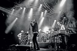 Jeans for Jesus: «Zwangsweise Milizmusiker» 