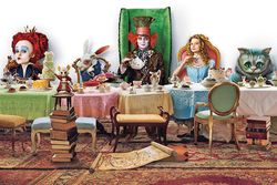 «Alice In Wonderland»: Bonbonbuntes Abenteuer