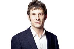Interview: «Mein Sohn hält mich auf Trab» 