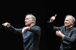 Oper: «Ein Dreiklang aus Dunkelheit, Feuer und Blut»