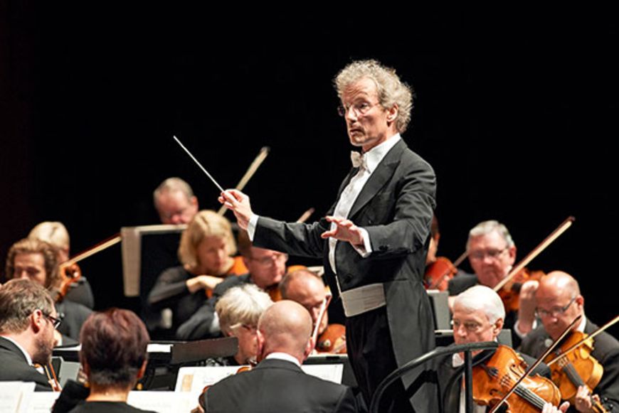 F. Welser-Möst: Dirigiert diesen Sommer in Salzburg und Luzern