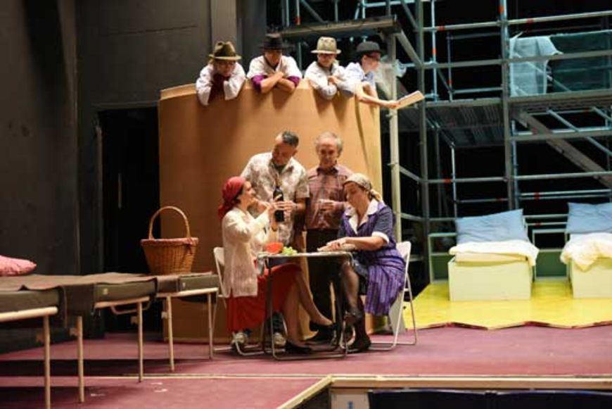 Theater Stans: Adrian Meyers Dialekt-Stück «Tschingge»