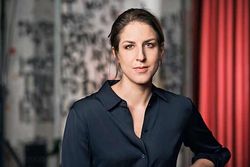 Laura de Weck: Jeder Text ein Funke Wahrheit