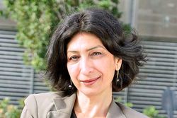 Kathy Zarnegin: «On connaît la chanson!»
