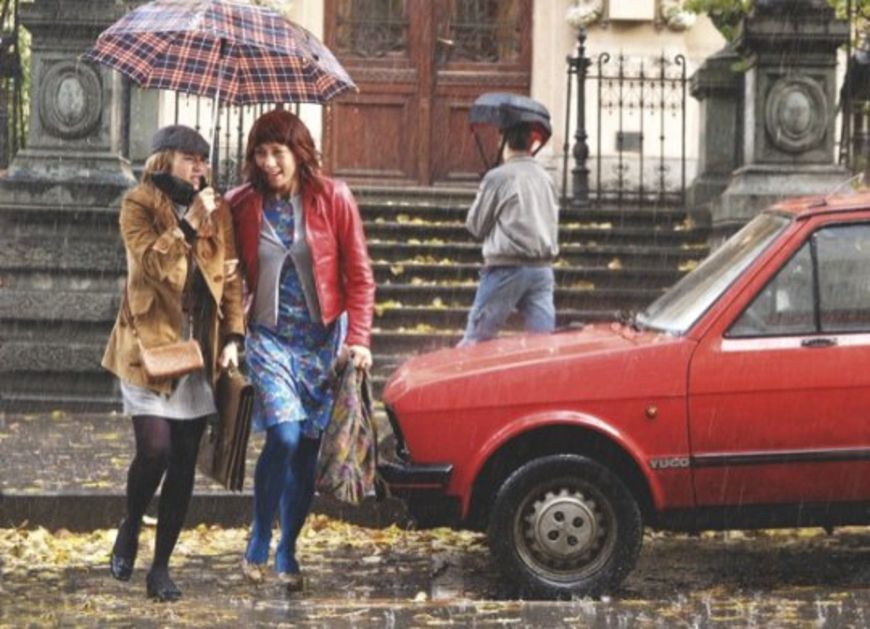«THE WOMAN WITH A BROKEN NOSE» Die Narben der Vergangenheit