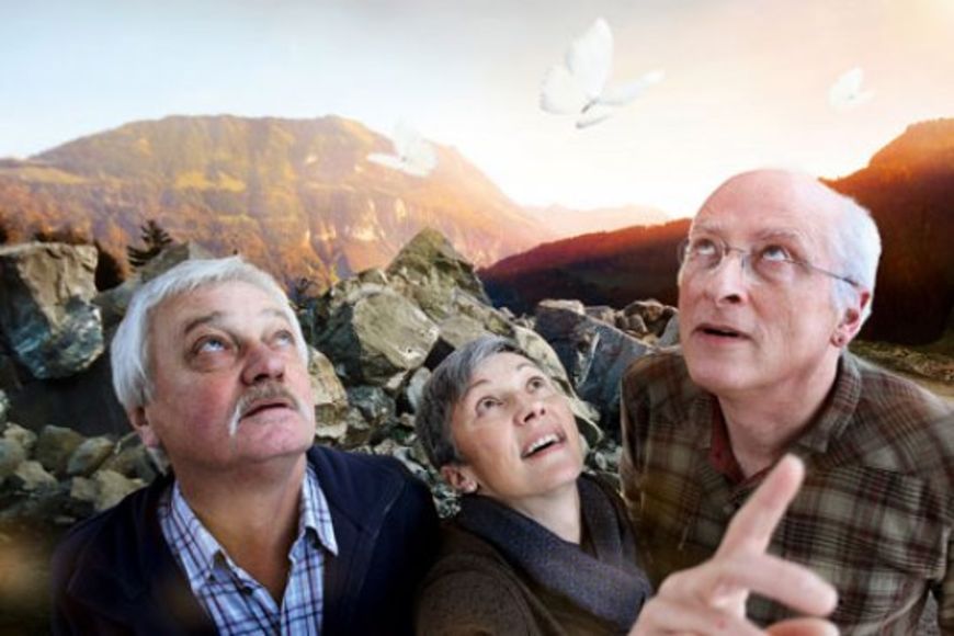 Grosses Theater um den Aberglauben